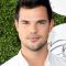 Taylor Lautner Photo