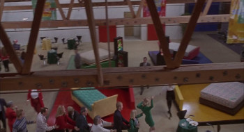 Jingle All the Way (1996) download