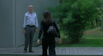 A Girl Cut in Two (2007) download