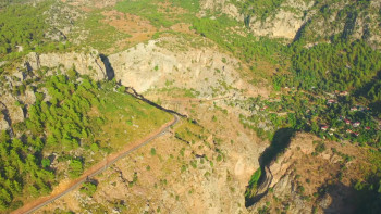 Ancient Origins: Mankind's Mysterious Past (2022) download