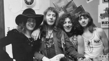 Brian Johnson Meets Dave Grohl: A Life on the Road Special (2020) download