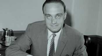 Bully. Coward. Victim. The Story of Roy Cohn (2019) download