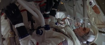 Capricorn One (1978) download