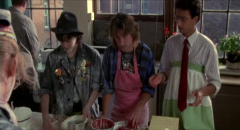 Catch Me If You Can (1989) download