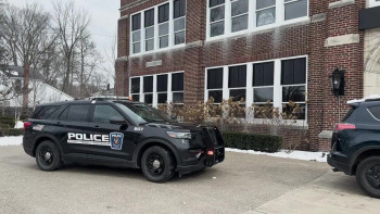 Doc Holly's Christmas (2024) download