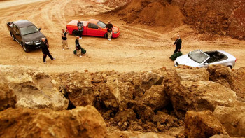 Dumb Criminals: The Movie (2015) download