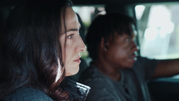 Elf in the Hood (2024) download