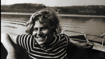 Enemies in Love (2013) download