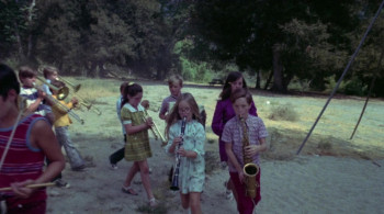 Fangs (1974) download