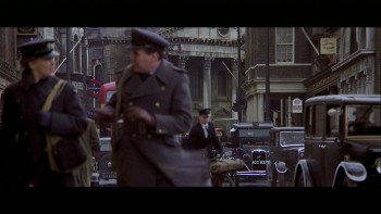 Hanover Street (1979) download