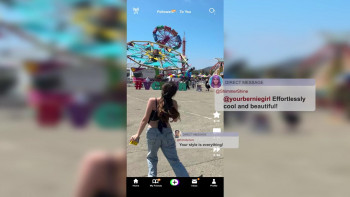 He Slid Into Her DMs (2024) download