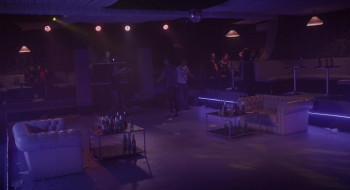 Heads and Tails (2019) download