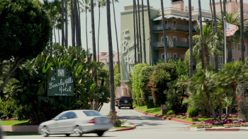 Hollywood Dirt (2017) download