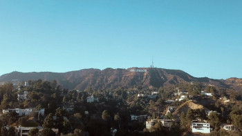 Hope's Hollywood Christmas (2024) download