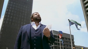 Knock-Out Cop (1978) download