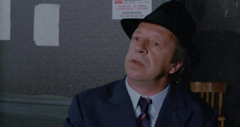 L.627 (1992) download