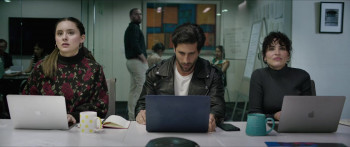 Long Pigs (2007) download