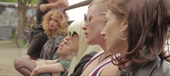 Lose Your Head (2013) download