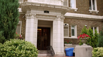 Love Upstream (2021) download