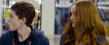 Mall (2014) download