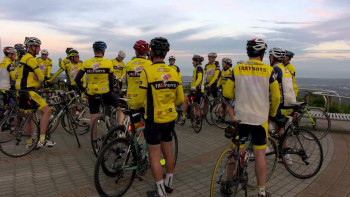 MAMIL: Middle Aged Men in Lycra (2017) download