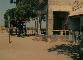 Manthan (1976) download