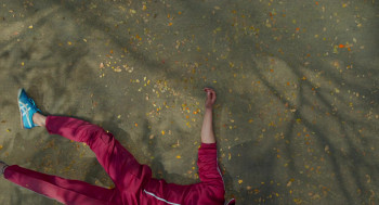 The Man Who Feels No Pain (2018) download