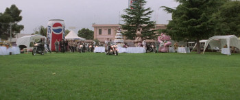 Mr. Nice Guy (1997) download