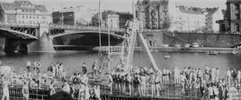 90 Degrees in the Shade (1965) download