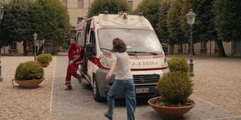 Pare parecchio Parigi (2024) download