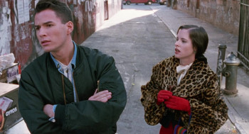 Party Girl (1995) download