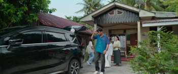 Pengin Hijrah (2025) download