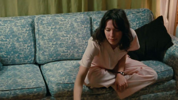 Please Give (2010) download