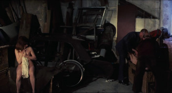 Police Destination Oasis (1981) download