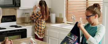 Project: Puppies for Christmas (2019) download