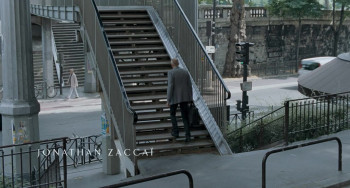 A Distant Neighbourhood (2010) download