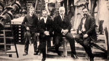 Questioning Darwin (2014) download