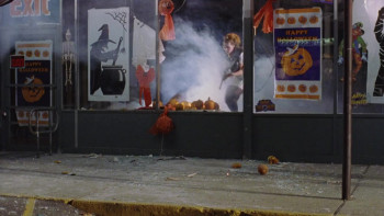 Raw Nerve (1999) download