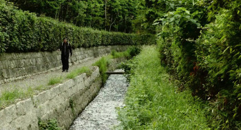 Red Ball (2015) download