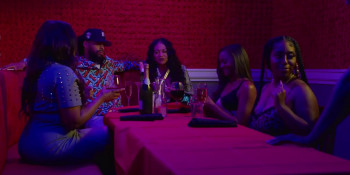 House Warning (2022) download