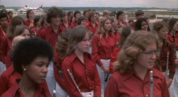 Rolling Thunder (1977) download