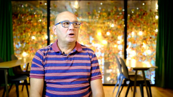 Ronaldo vs. Messi: Face Off! (2017) download