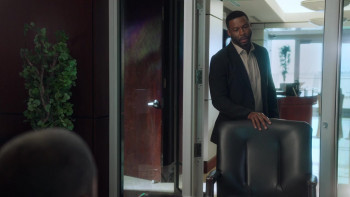 Room 33 (2009) download