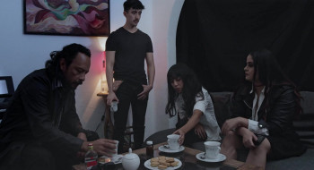 Sangre Joven (2024) download