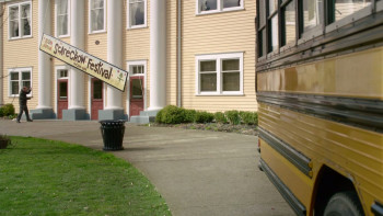 Scarecrow (2013) download