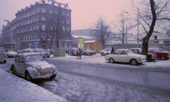 Secrets of Sweet Sixteen (1973) download