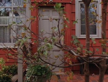 She Led Two Lives (1994) download