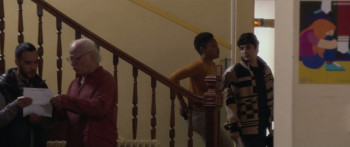 Six pieds sur Terre (2023) download