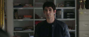 Six pieds sur Terre (2023) download