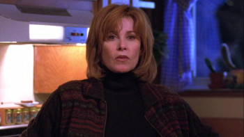 Someone Is Watching (2000) download